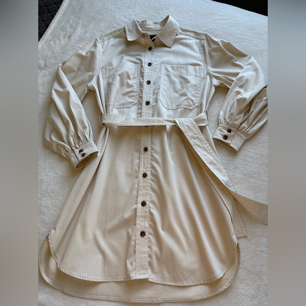 Banana Republic Kakhi Shirttail Dress - Size Small - Picture 4 of 16